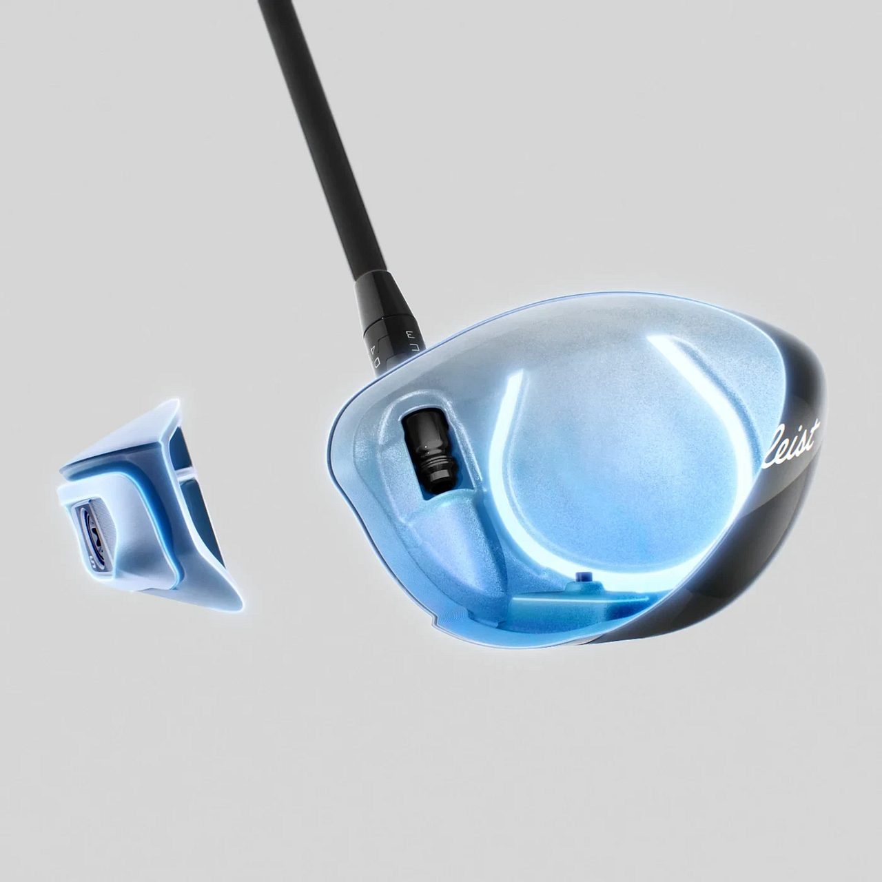 Gegnsæ teikning af haus Titleist GTS drivers þar sem einn hluti haussins er dreginn frá
