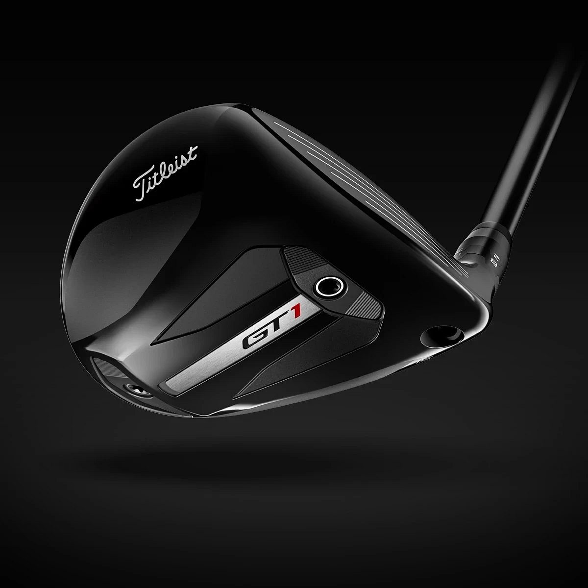 Titleist GT1 brautartré séð skáhallt að neðan