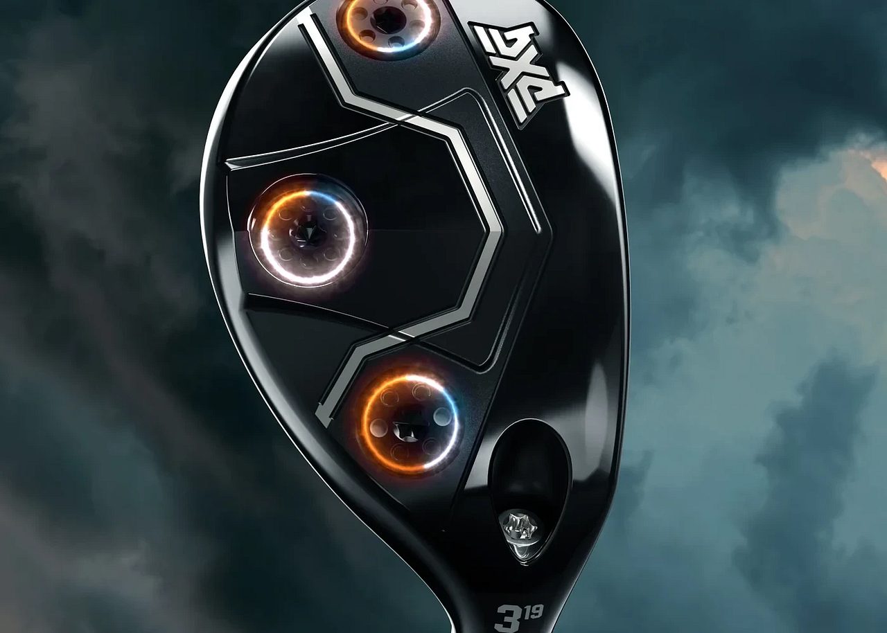 Sóli PXG Lightning hybrid kylfu þar sem lóðin þrjú eru upplýst