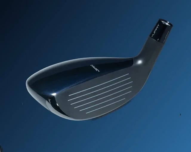 Höggflötur Mizuno JPX ONE hybrid á bláum grunni