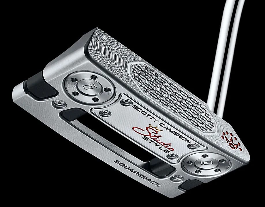 Scotty Cameron Studio Style Squareback pútter séður neðan frá, sóli og höggflötur